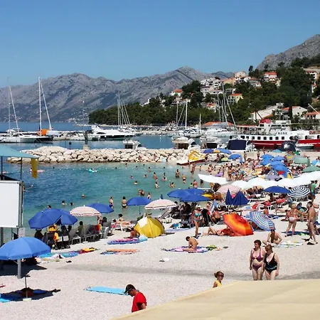 Pensjonat Apartments&rooms With Parking Space Baska Voda, Makarska - 17277 3*