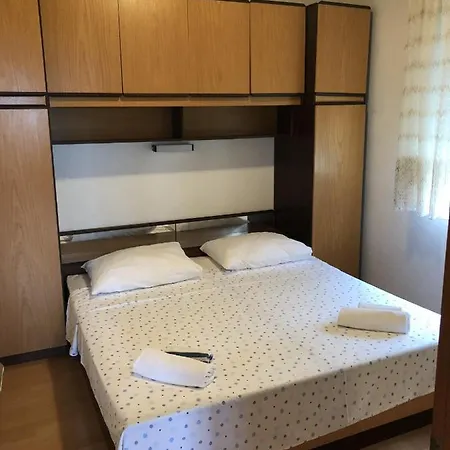 Pensjonat Apartments&rooms With Parking Space Baska Voda, Makarska - 17277 3*