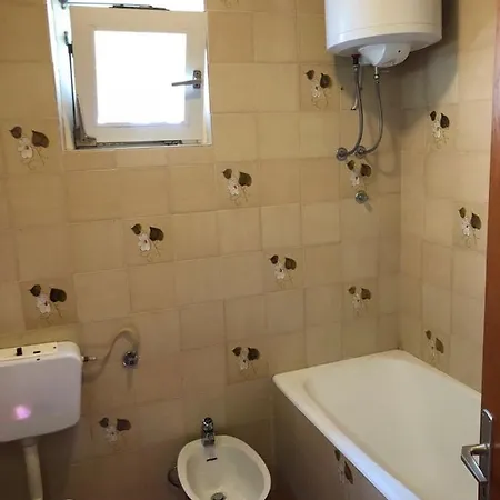 Apartments&rooms With Parking Space Baska Voda, Makarska - 17277 Pensjonat 3*
