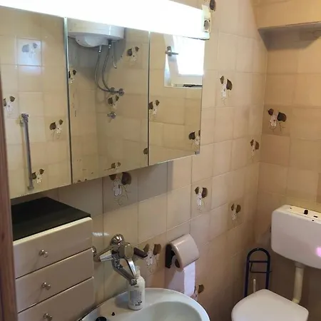 Pensjonat Apartments&rooms With Parking Space Baska Voda, Makarska - 17277